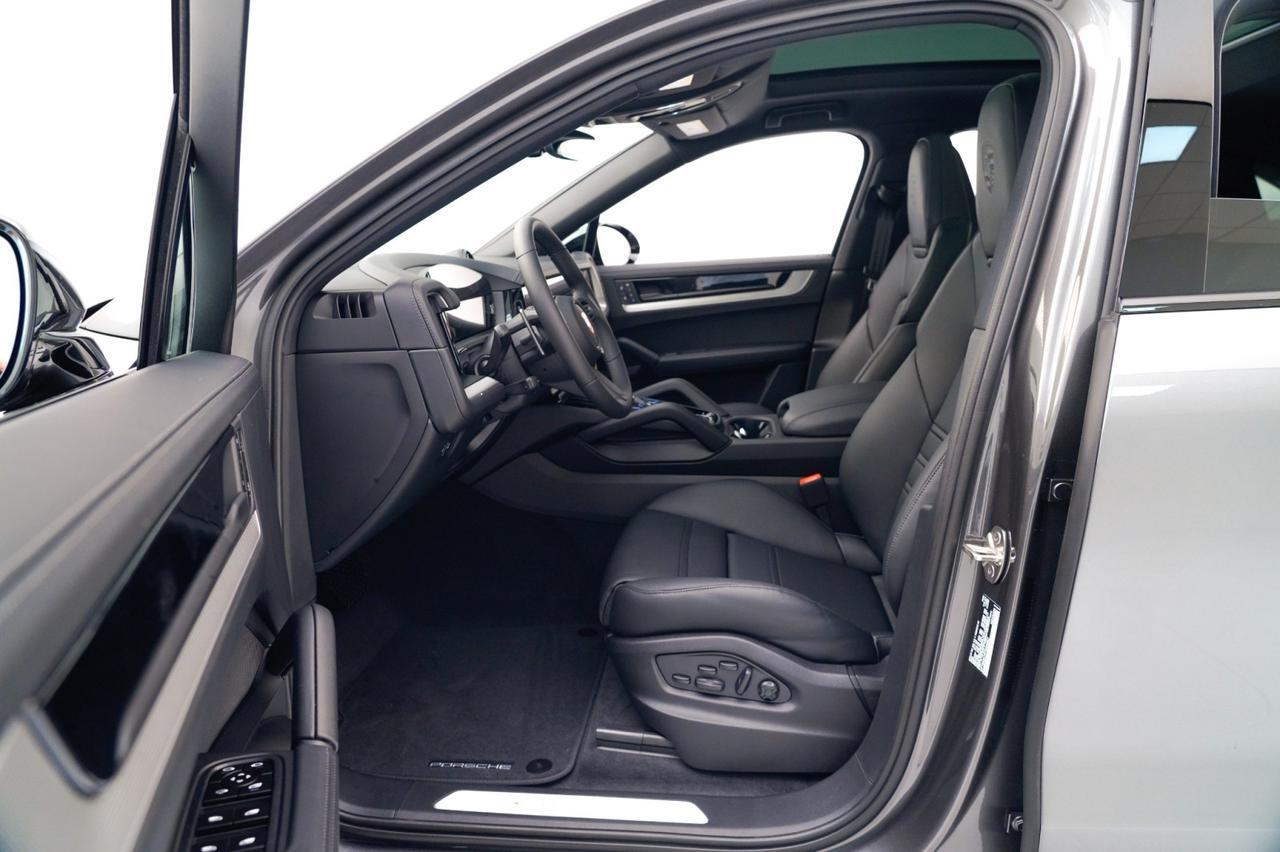 2026 Porsche Cayenne Coupe Pompano Beach FL