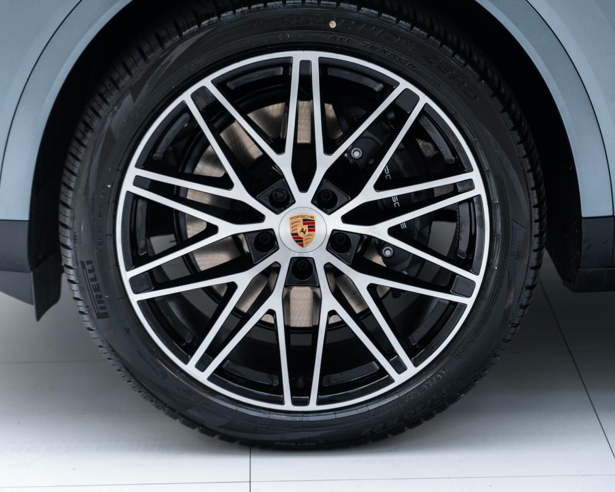 2026 Porsche Cayenne Coupe Pompano Beach FL