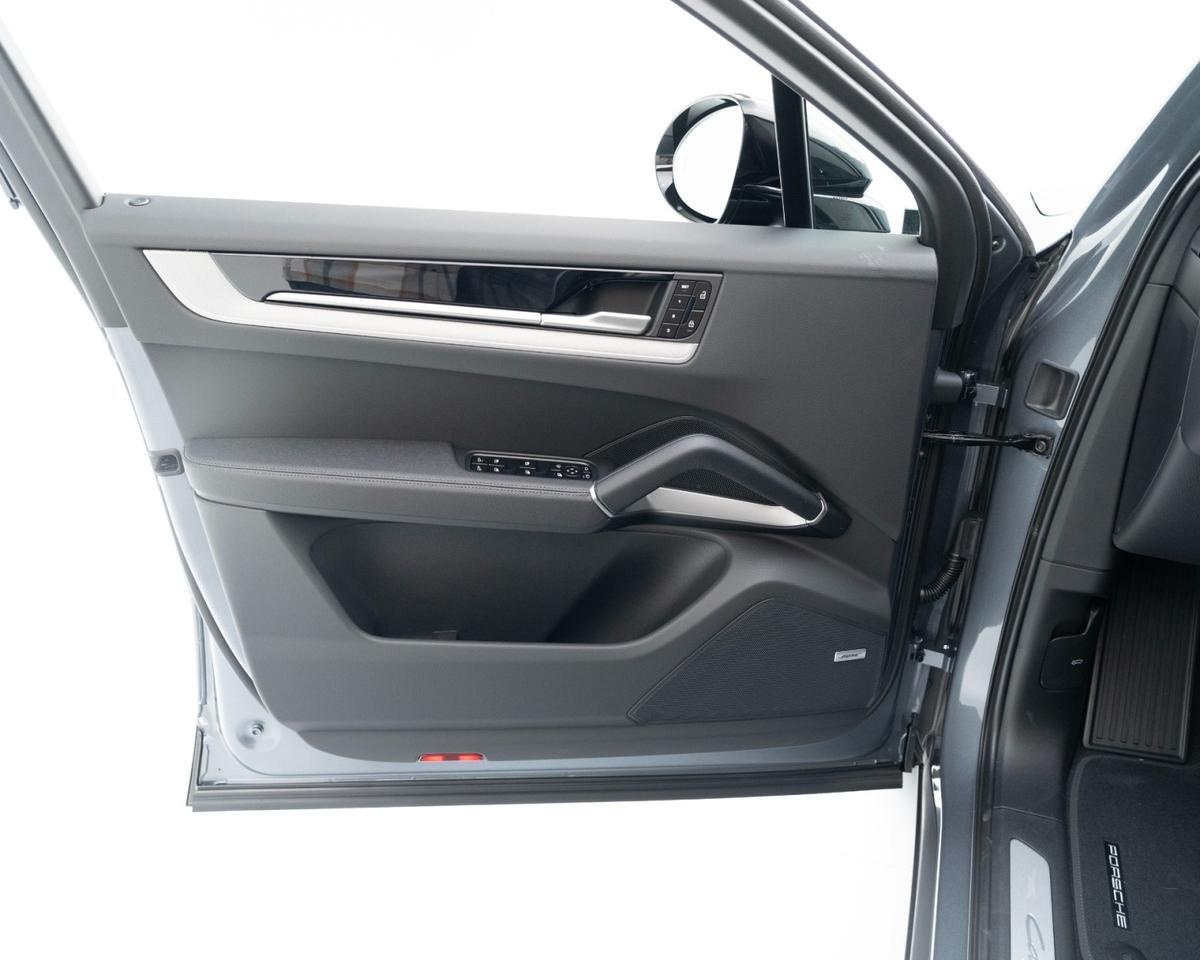 2026 Porsche Cayenne Coupe Pompano Beach FL