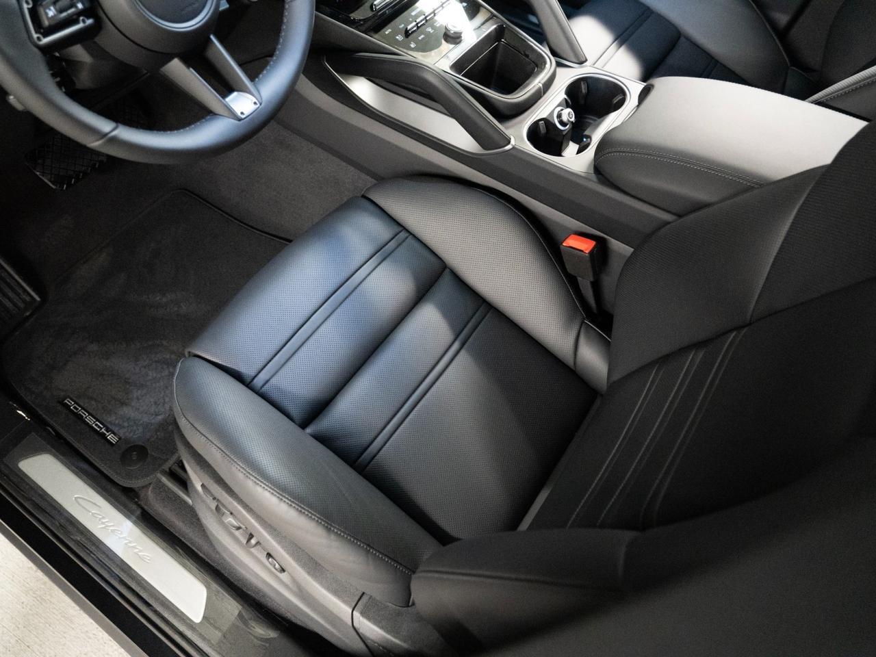 2026 Porsche Cayenne Coupe Pompano Beach FL