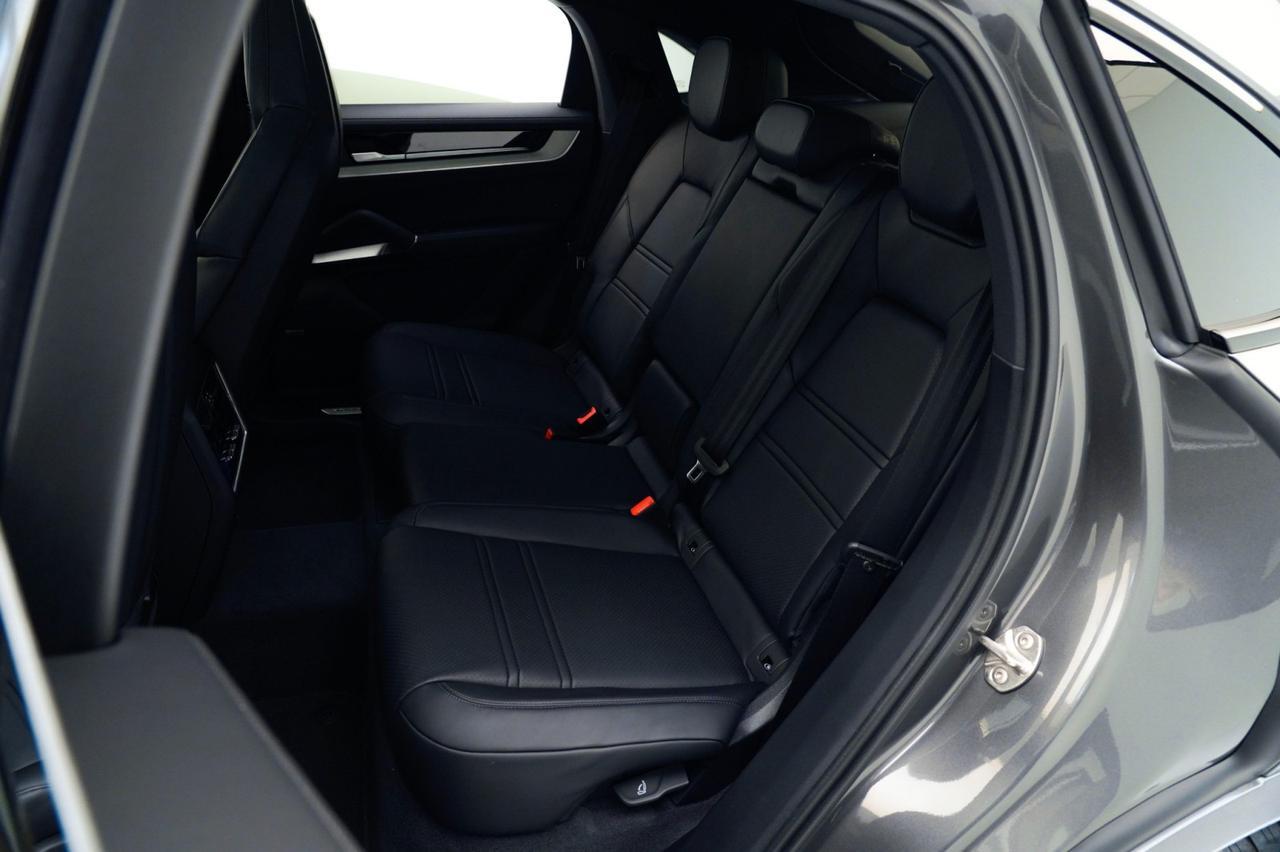 2026 Porsche Cayenne Coupe Pompano Beach FL