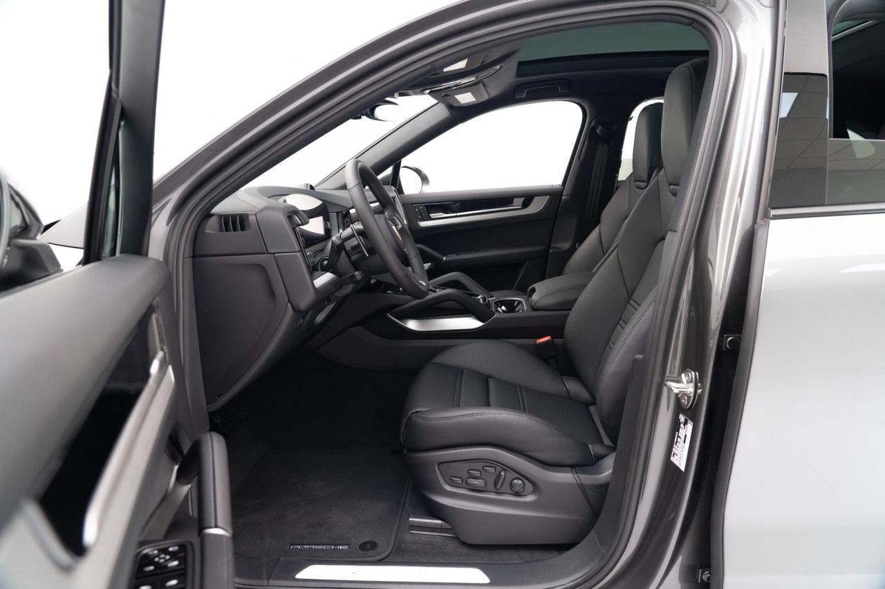 2026 Porsche Cayenne Coupe Pompano Beach FL