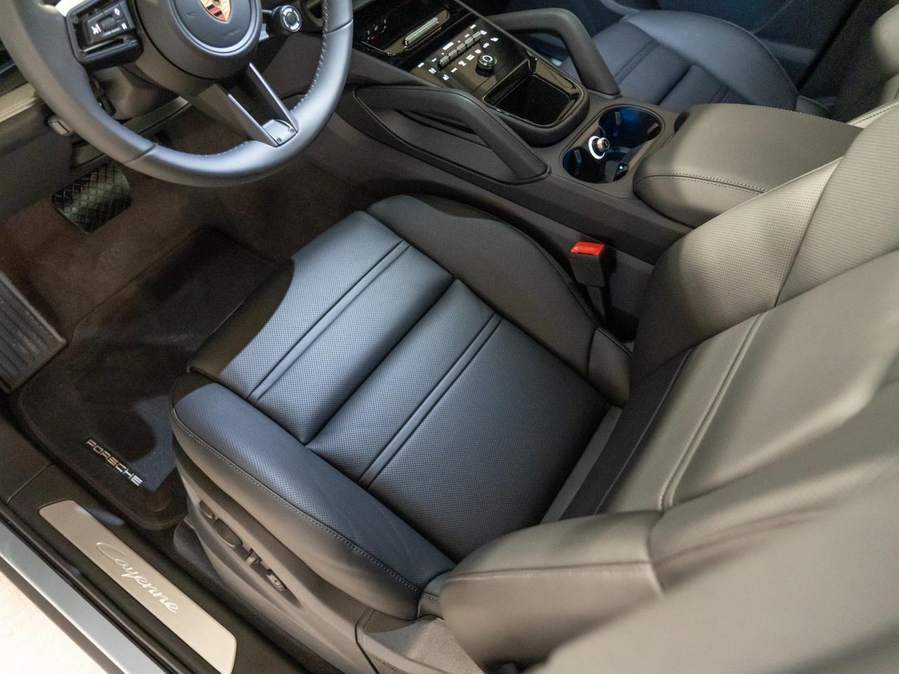 2026 Porsche Cayenne Coupe Pompano Beach FL
