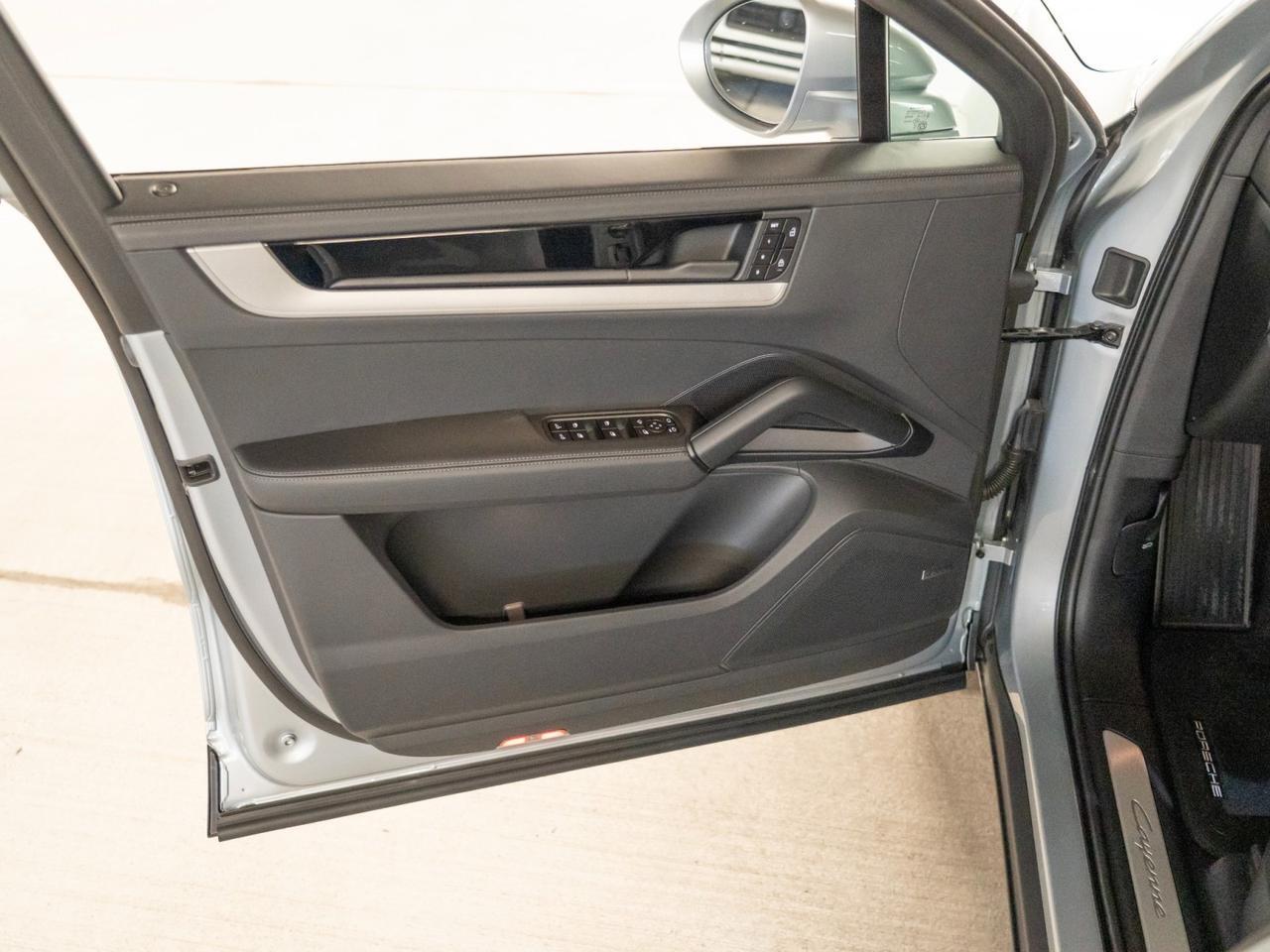 2026 Porsche Cayenne Coupe Pompano Beach FL