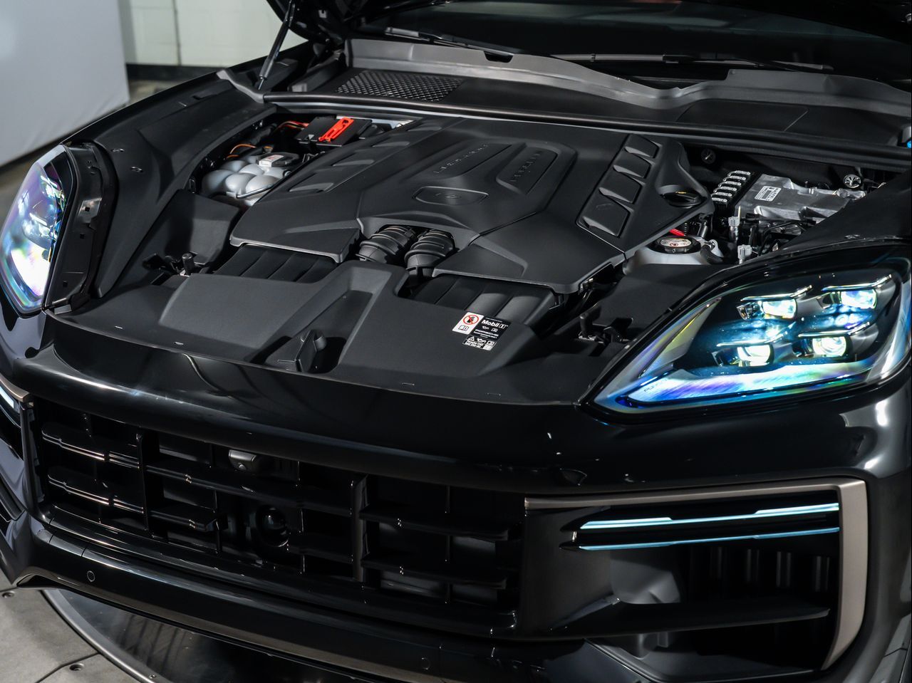 2026 Porsche Cayenne Coupe Turbo E-Hybrid Santa Clarita CA