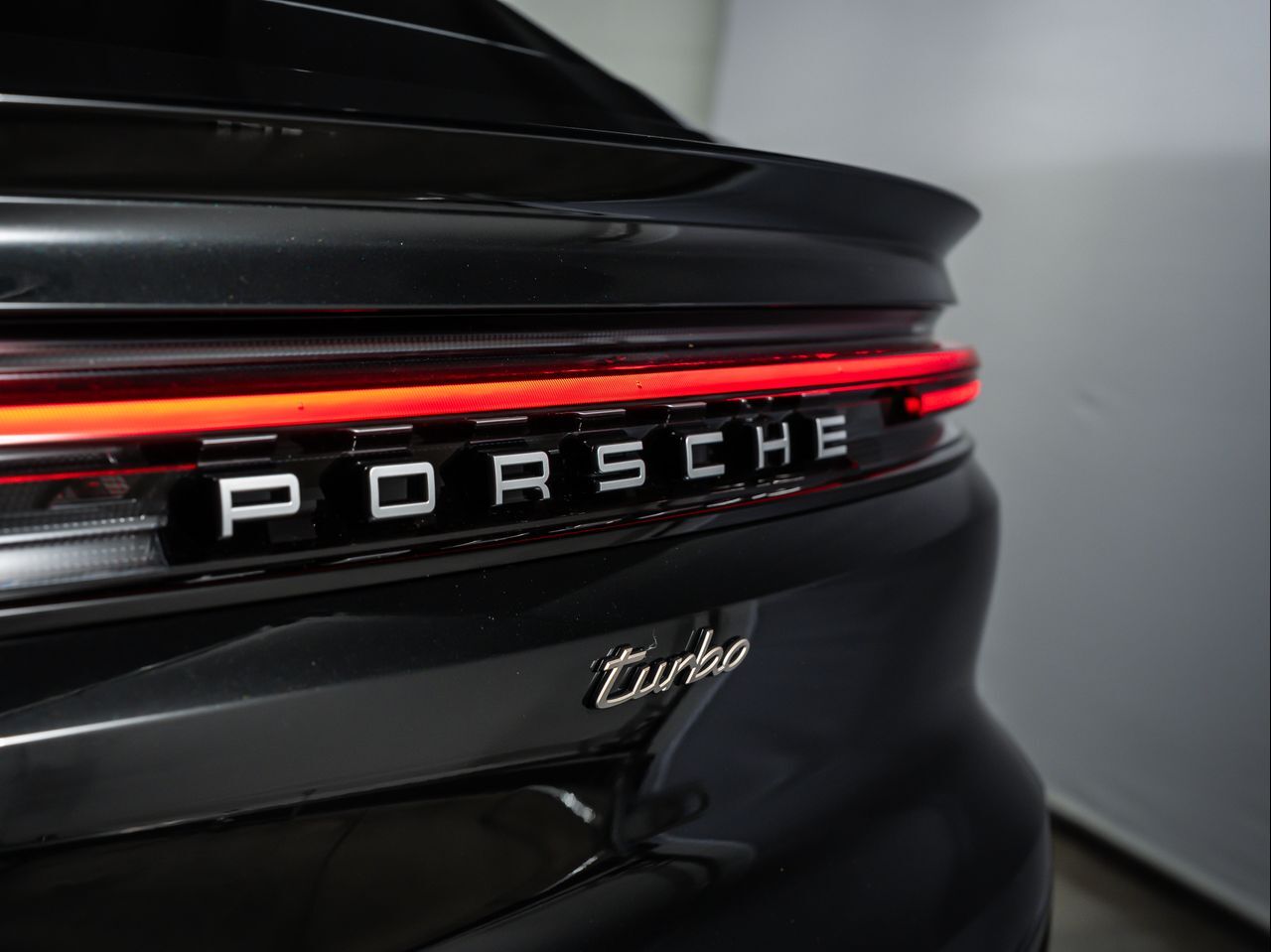 2026 Porsche Cayenne Coupe Turbo E-Hybrid Santa Clarita CA