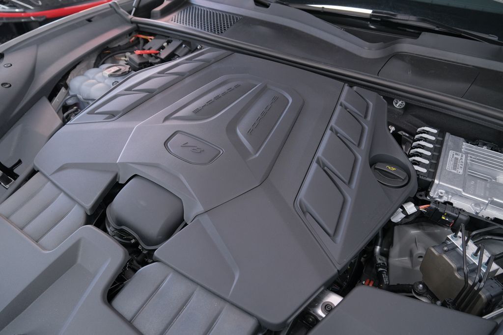2026 Porsche Cayenne Coupe Turbo GT Miami FL
