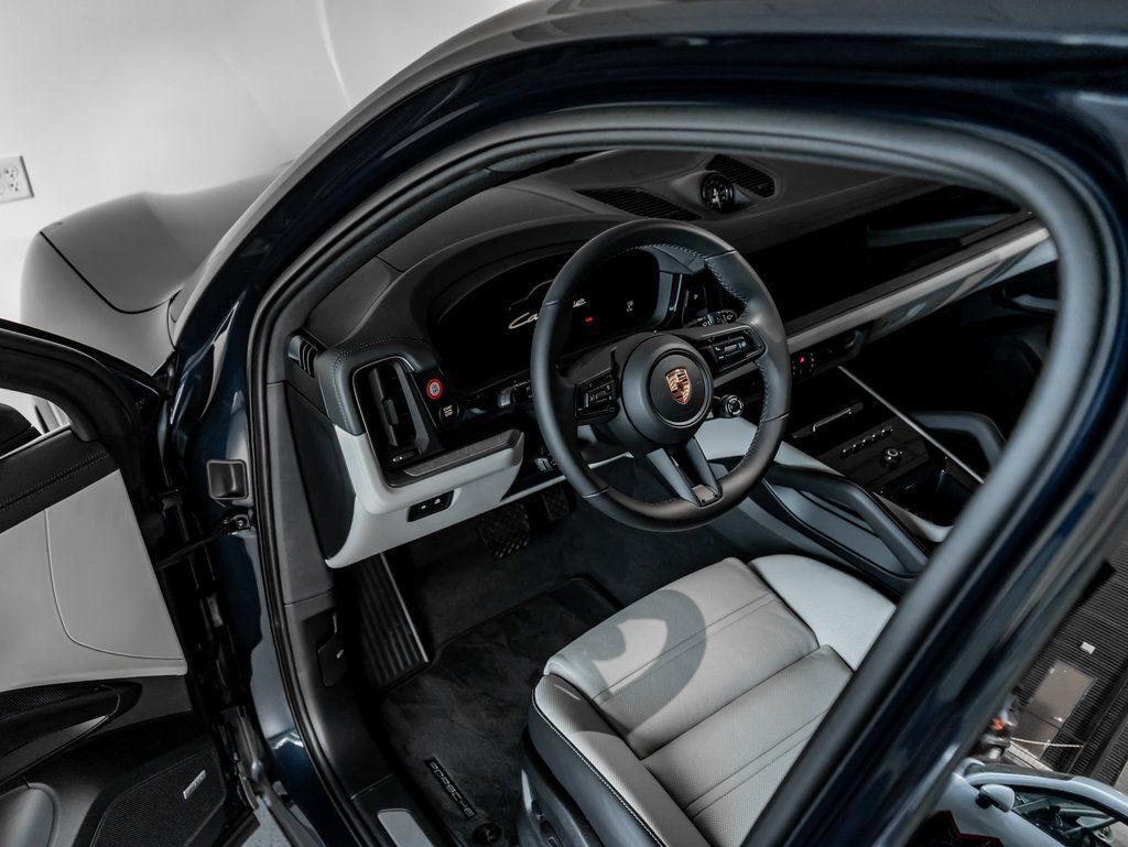 2026 Porsche Cayenne E-Hybrid Colorado Springs CO