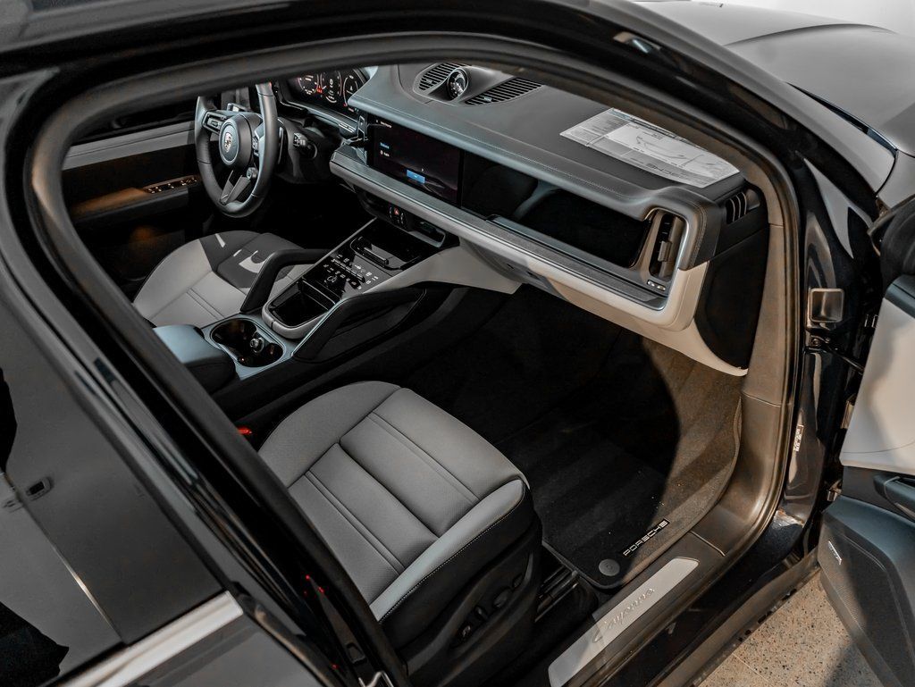2026 Porsche Cayenne E-Hybrid Colorado Springs CO