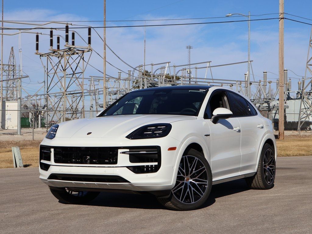 2026 Porsche Cayenne E-Hybrid Coupe