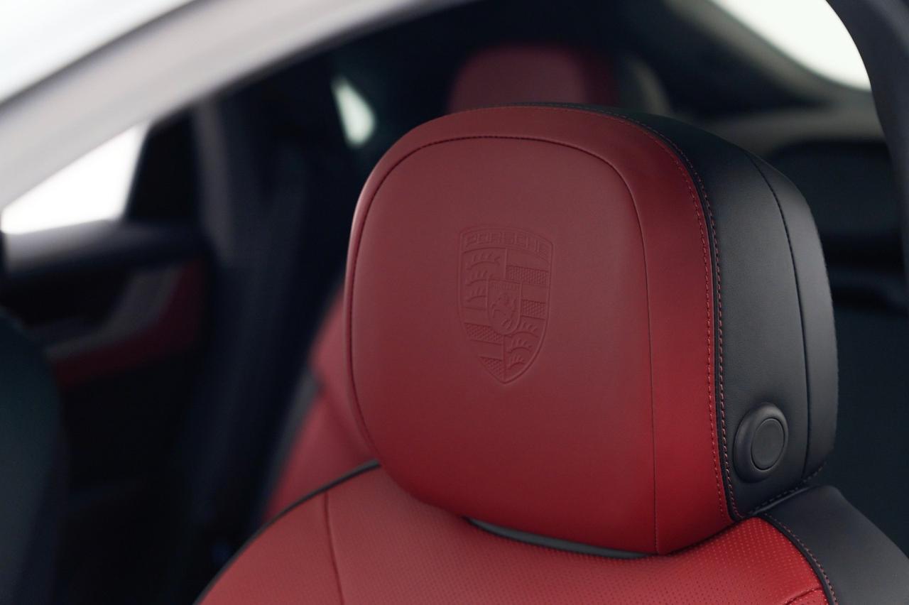 2026 Porsche Cayenne E-Hybrid Coupe Pompano Beach FL