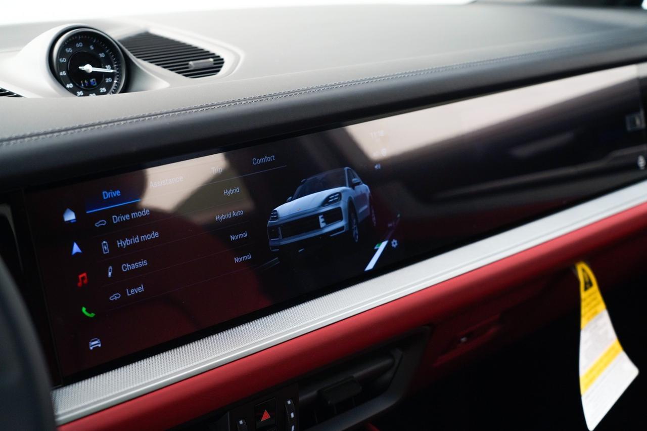 2026 Porsche Cayenne E-Hybrid Coupe Pompano Beach FL