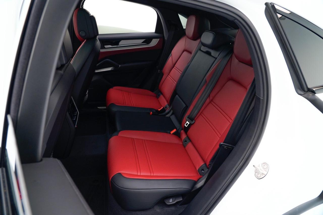 2026 Porsche Cayenne E-Hybrid Coupe Pompano Beach FL