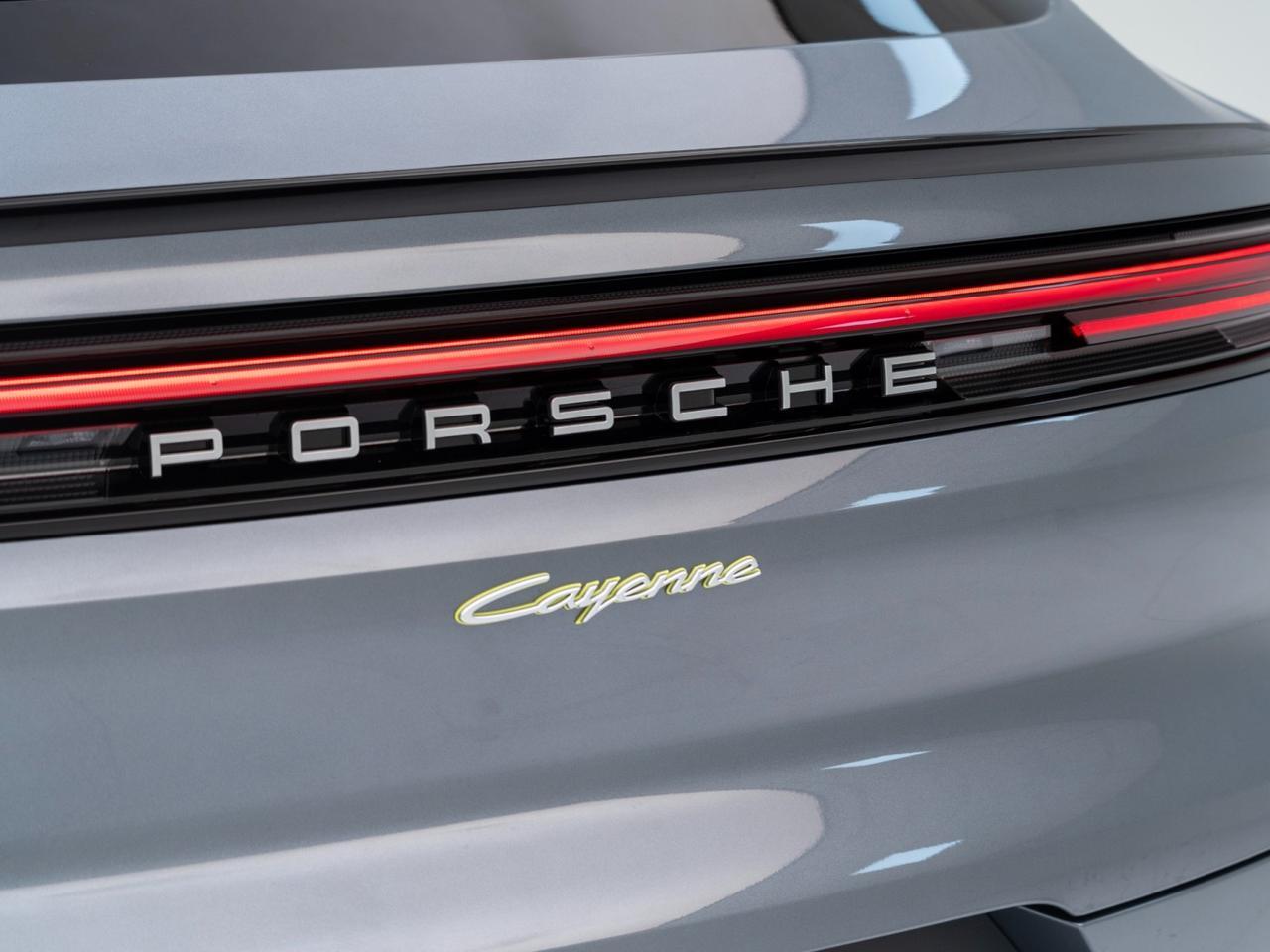 2026 Porsche Cayenne E-Hybrid Coupe Pompano Beach FL