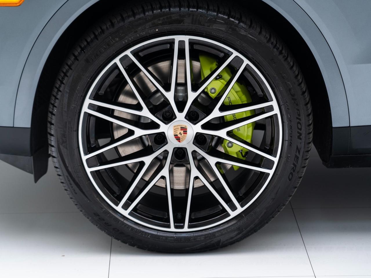 2026 Porsche Cayenne E-Hybrid Coupe Pompano Beach FL