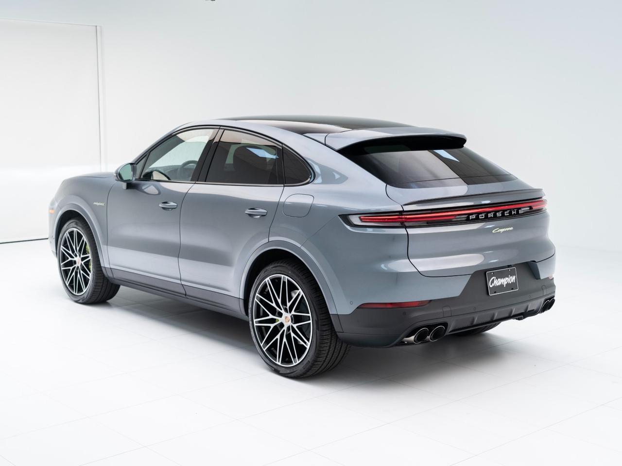 2026 Porsche Cayenne E-Hybrid Coupe Pompano Beach FL
