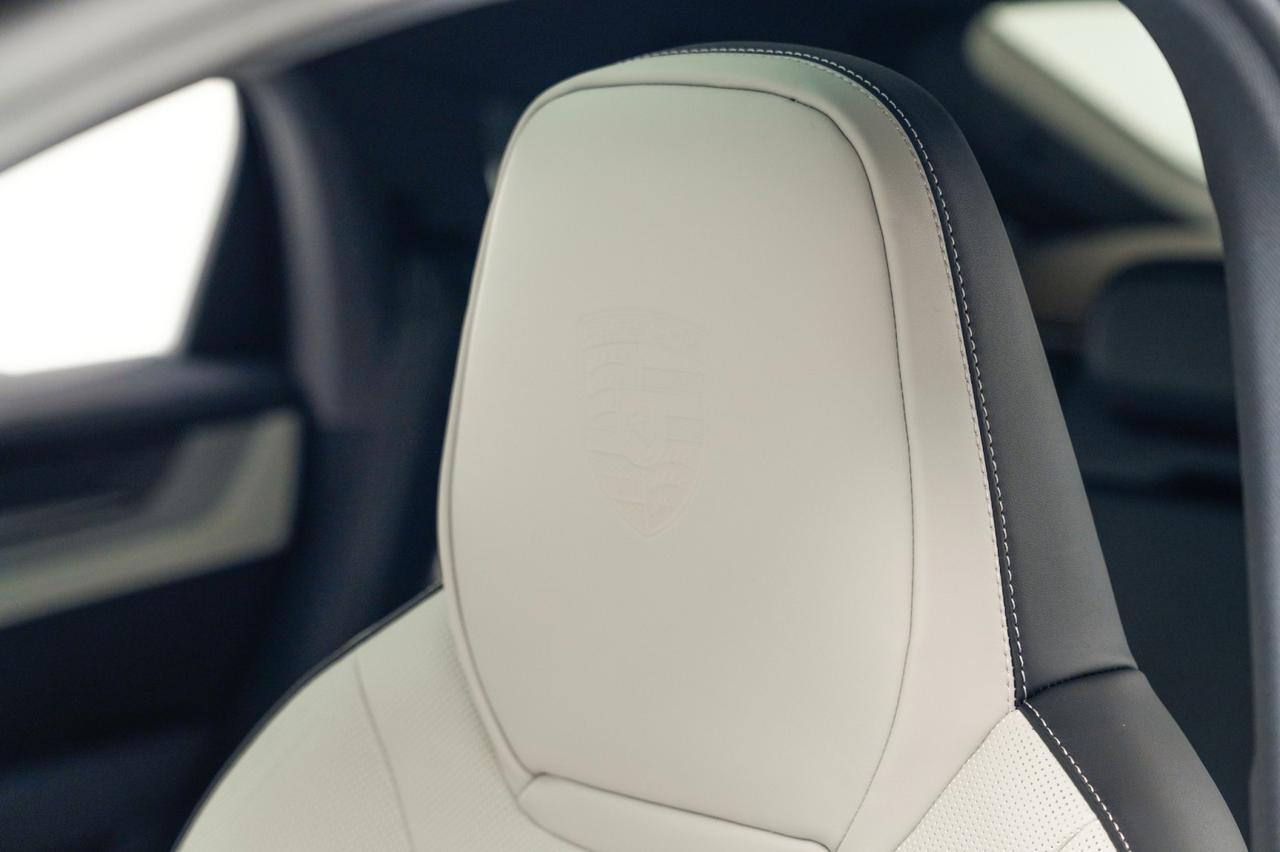 2026 Porsche Cayenne E-Hybrid Coupe Pompano Beach FL