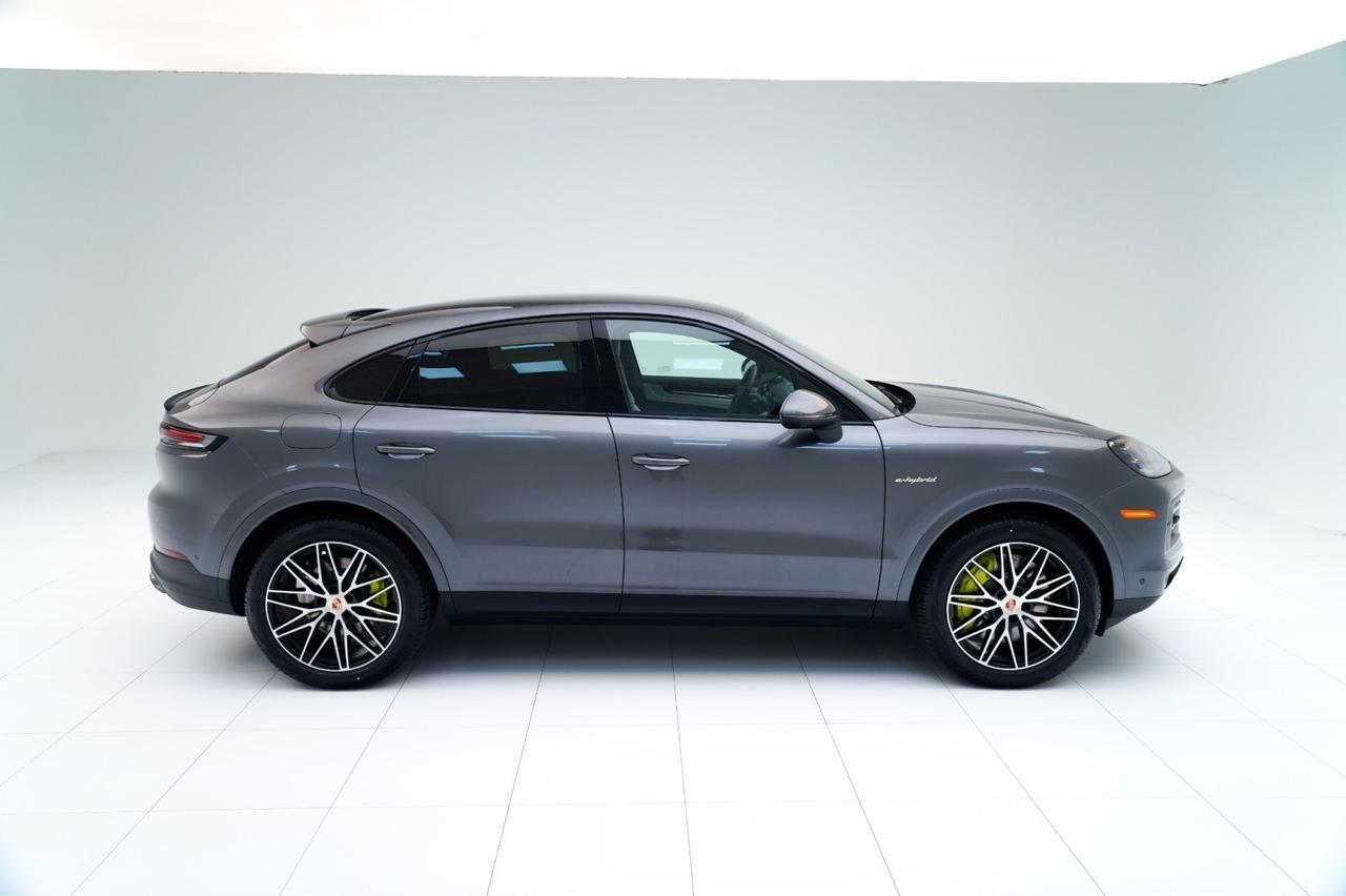 2026 Porsche Cayenne E-Hybrid Coupe Pompano Beach FL