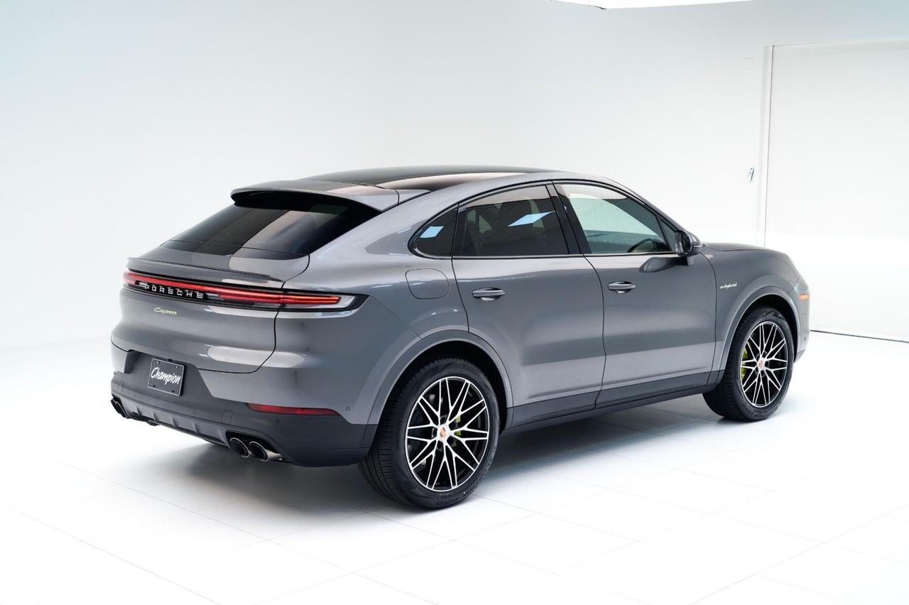 2026 Porsche Cayenne E-Hybrid Coupe Pompano Beach FL