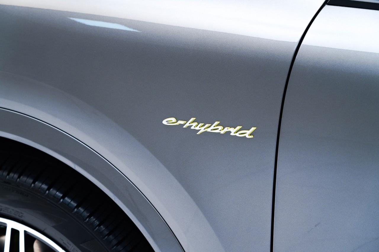 2026 Porsche Cayenne E-Hybrid Coupe Pompano Beach FL