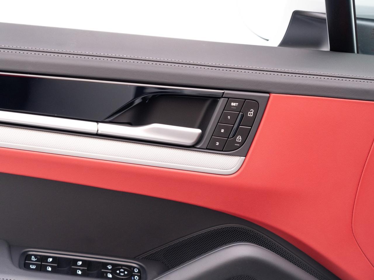 2026 Porsche Cayenne E-Hybrid Coupe Pompano Beach FL