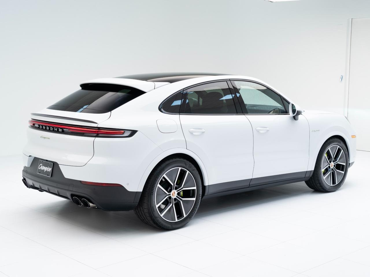 2026 Porsche Cayenne E-Hybrid Coupe Pompano Beach FL