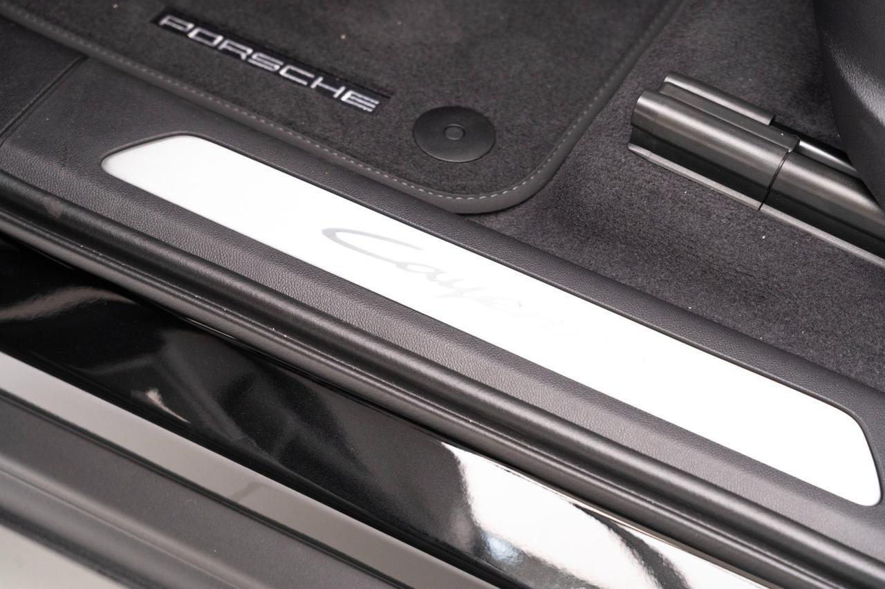 2026 Porsche Cayenne E-Hybrid Coupe Pompano Beach FL