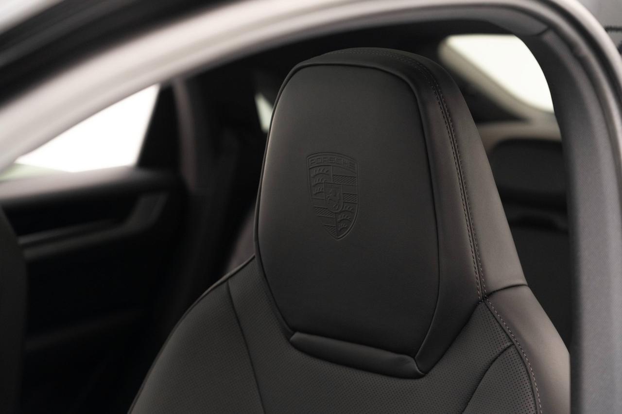 2026 Porsche Cayenne E-Hybrid Coupe Pompano Beach FL