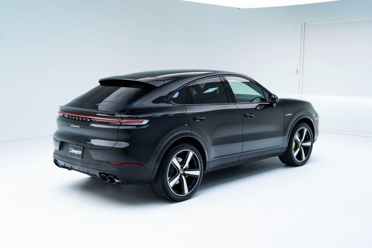 2026 Porsche Cayenne E-Hybrid Coupe Pompano Beach FL