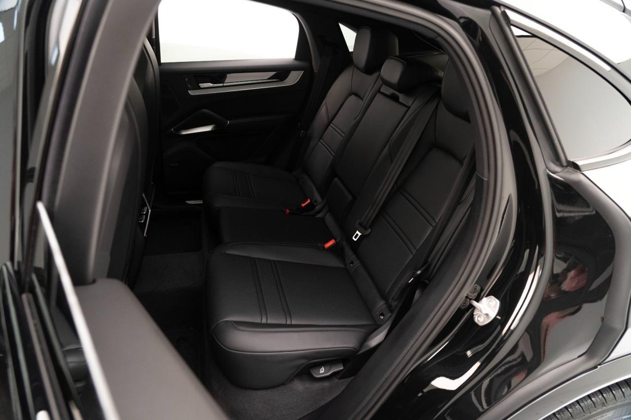 2026 Porsche Cayenne E-Hybrid Coupe Pompano Beach FL