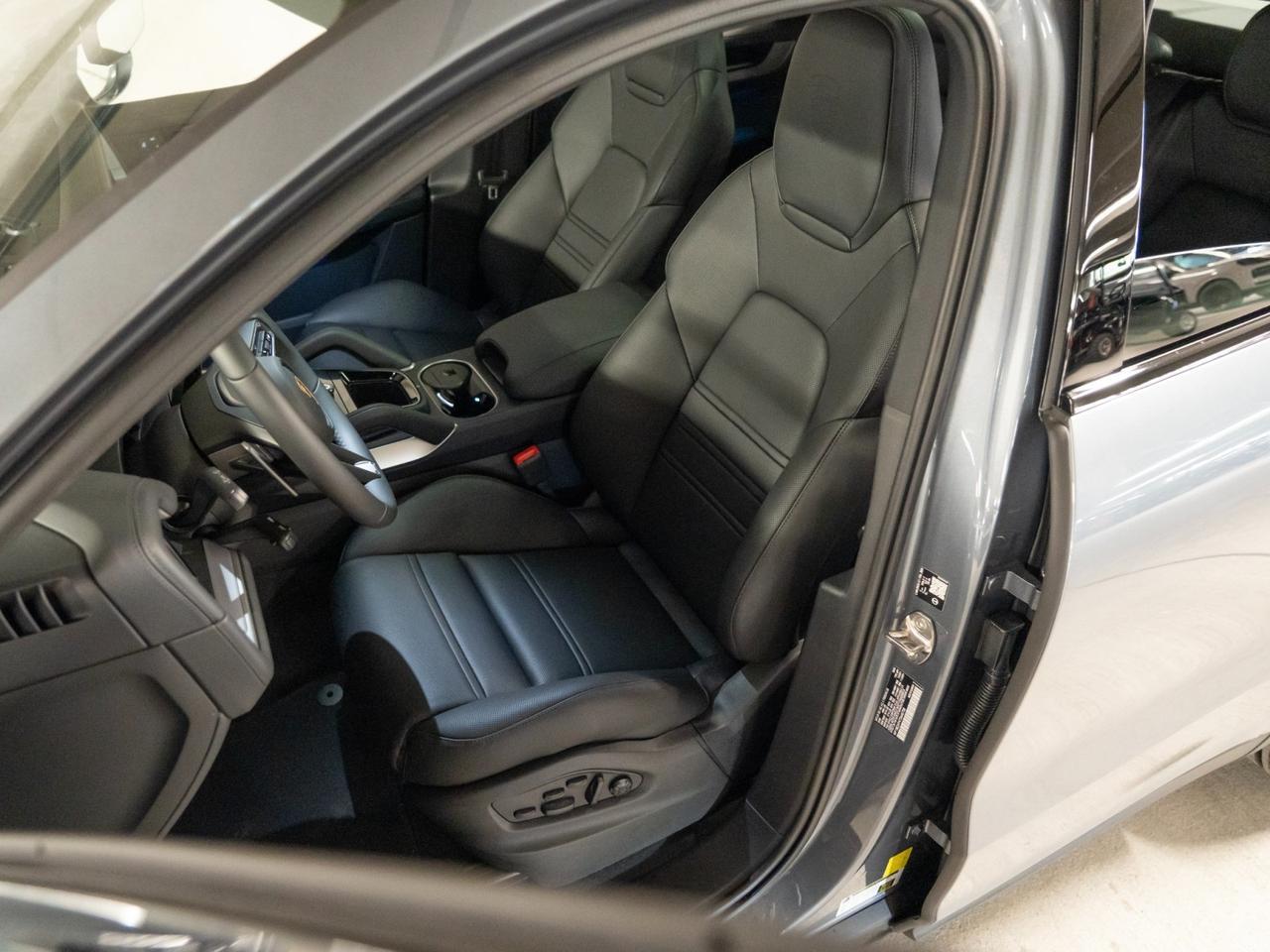 2026 Porsche Cayenne E-Hybrid Coupe Pompano Beach FL