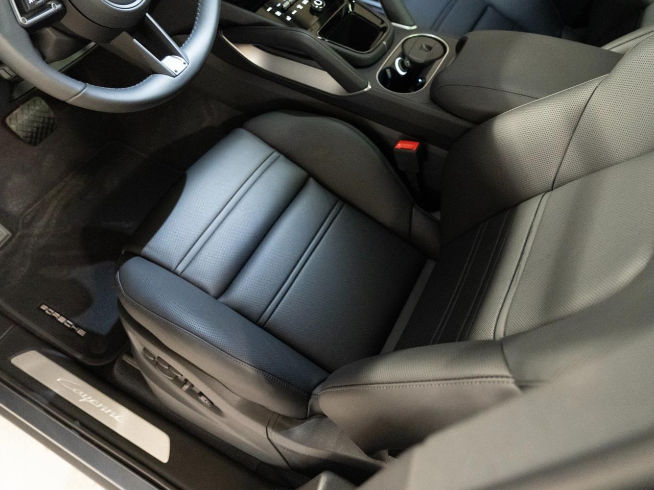 2026 Porsche Cayenne E-Hybrid Coupe Pompano Beach FL