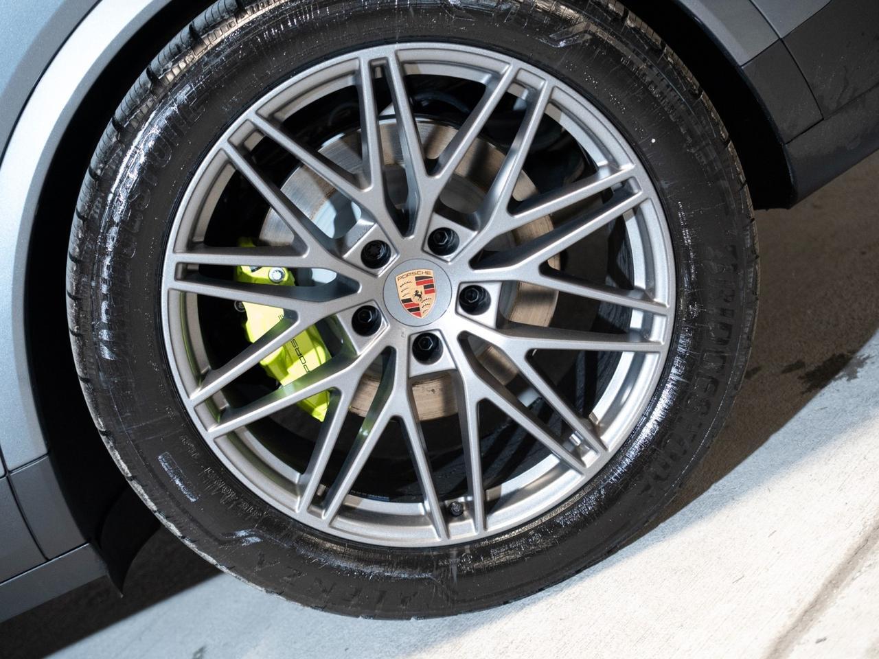 2026 Porsche Cayenne E-Hybrid Coupe Pompano Beach FL