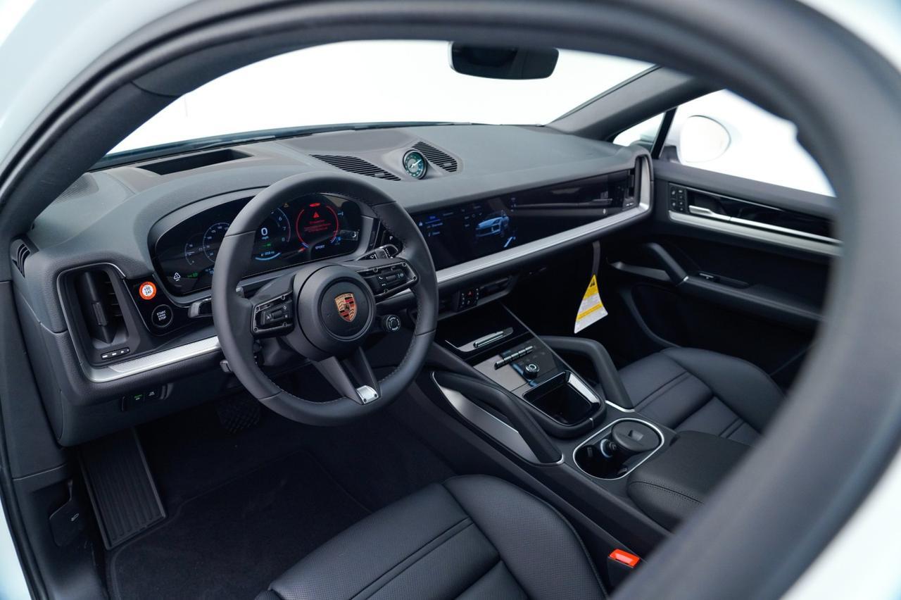 2026 Porsche Cayenne E-Hybrid Coupe Pompano Beach FL