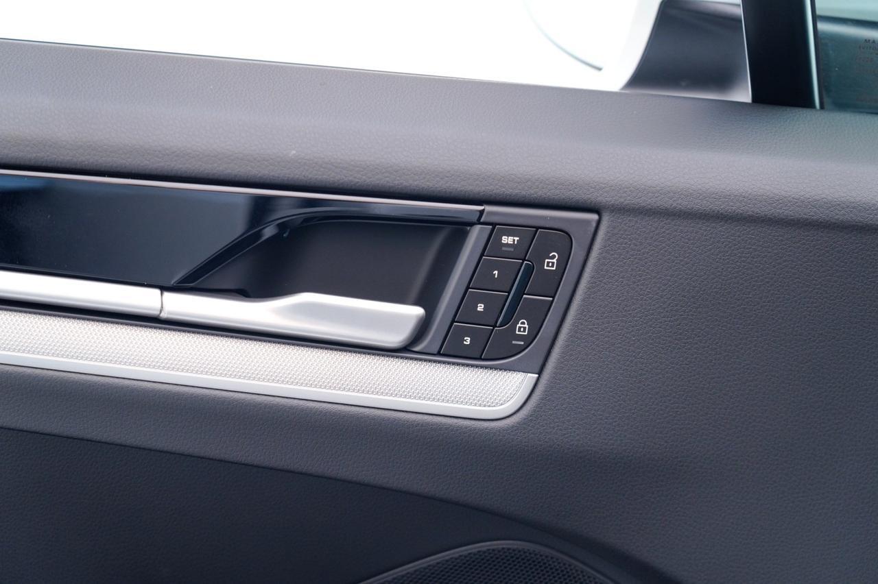 2026 Porsche Cayenne E-Hybrid Coupe Pompano Beach FL