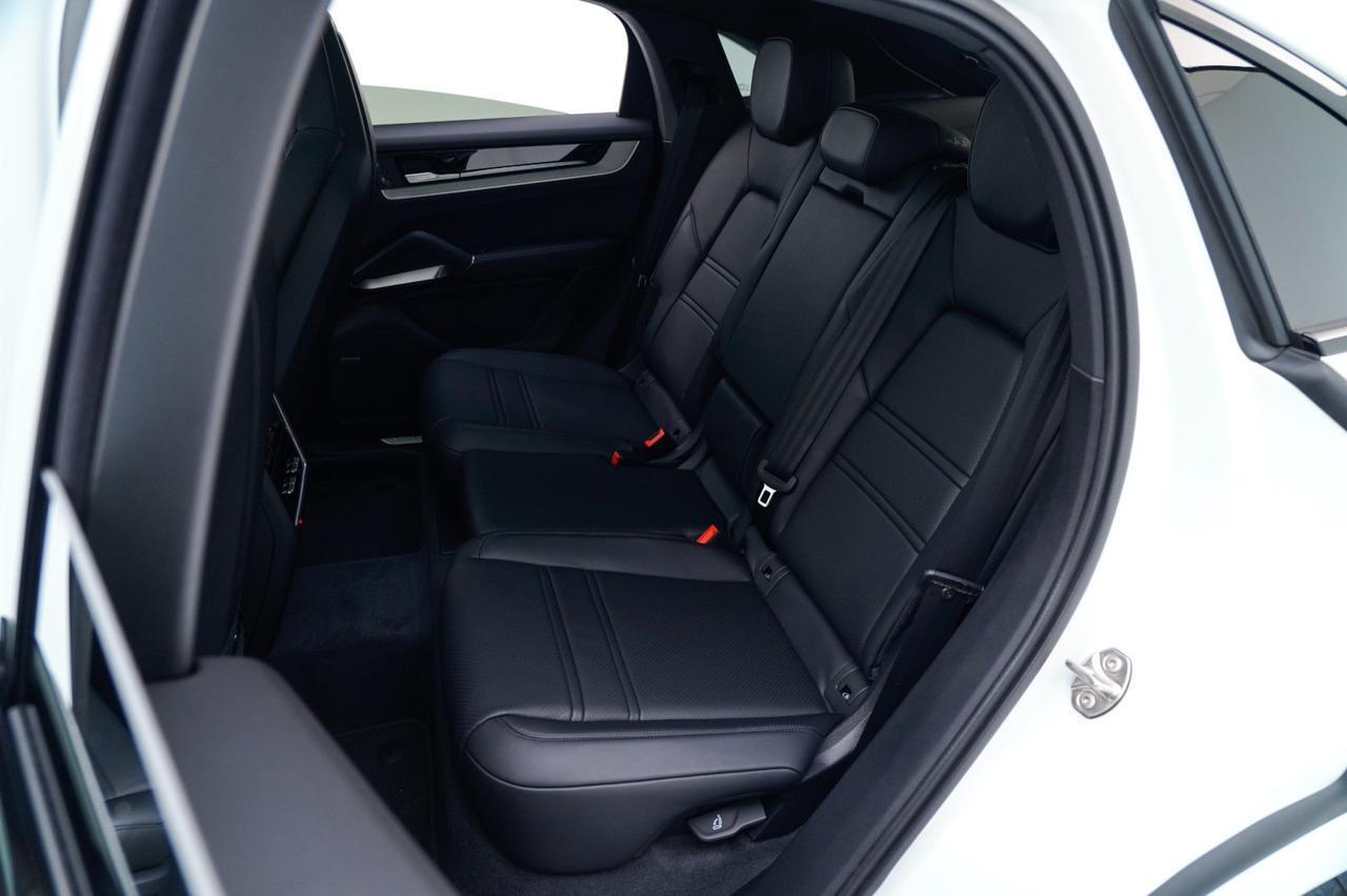 2026 Porsche Cayenne E-Hybrid Coupe Pompano Beach FL