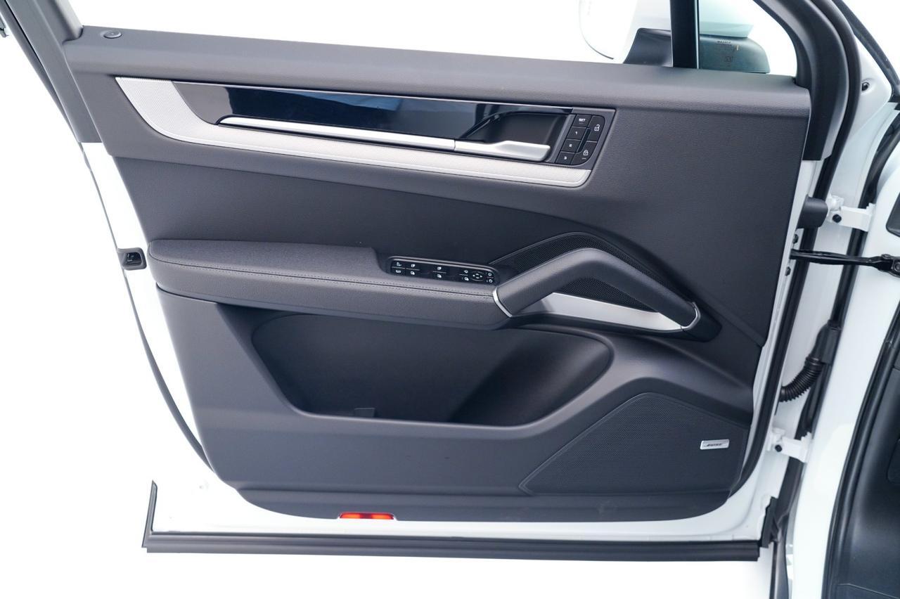 2026 Porsche Cayenne E-Hybrid Coupe Pompano Beach FL