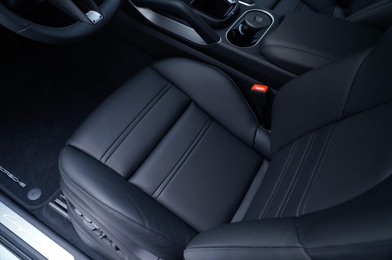 2026 Porsche Cayenne E-Hybrid Coupe Pompano Beach FL