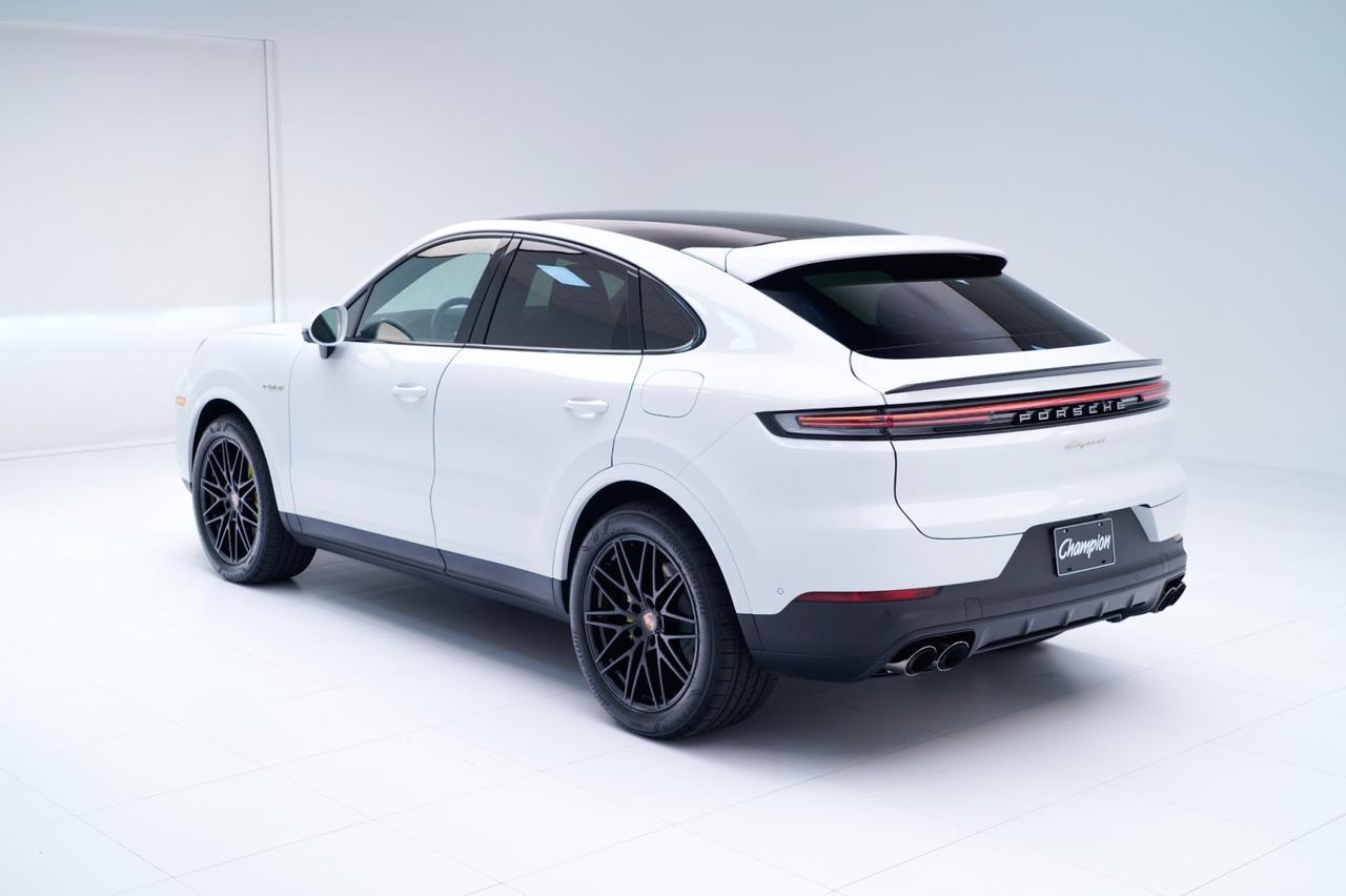 2026 Porsche Cayenne E-Hybrid Coupe Pompano Beach FL