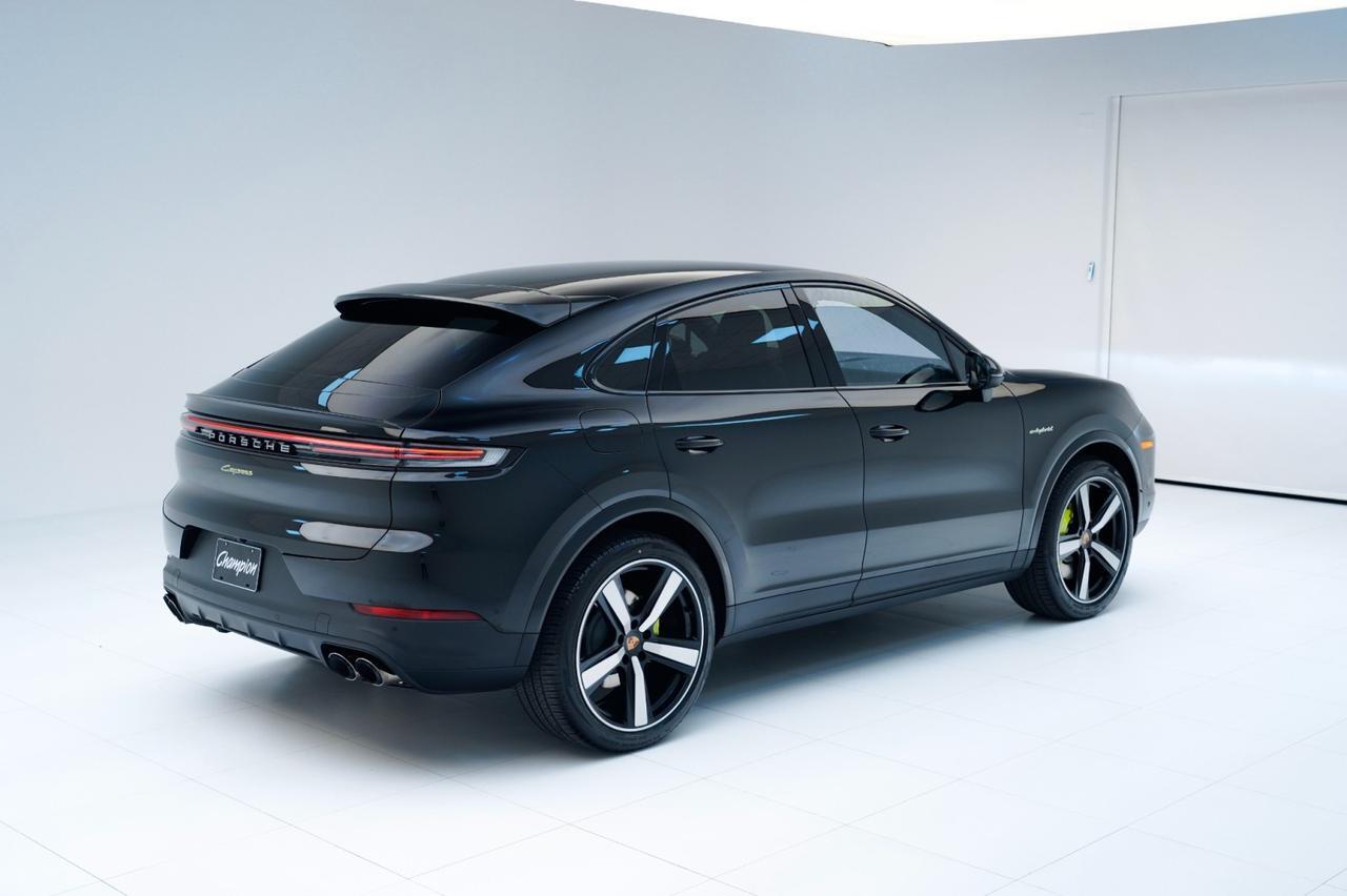 2026 Porsche Cayenne E-Hybrid Coupe Pompano Beach FL