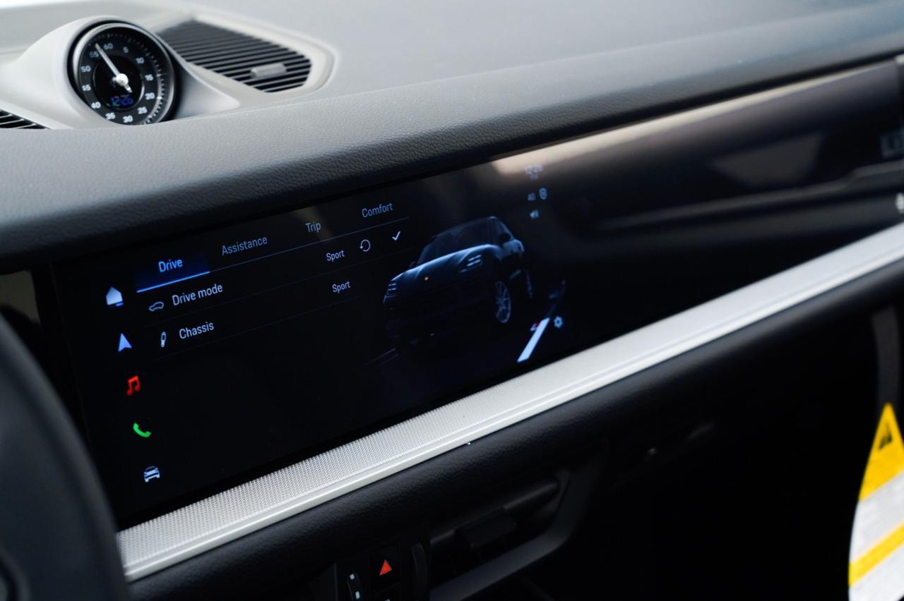 2026 Porsche Cayenne E-Hybrid Coupe Pompano Beach FL