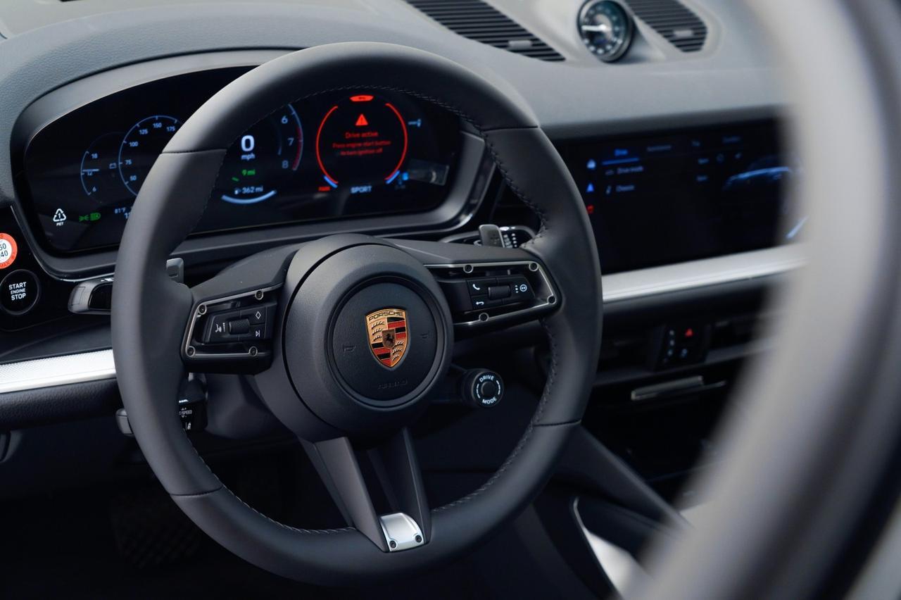 2026 Porsche Cayenne E-Hybrid Coupe Pompano Beach FL