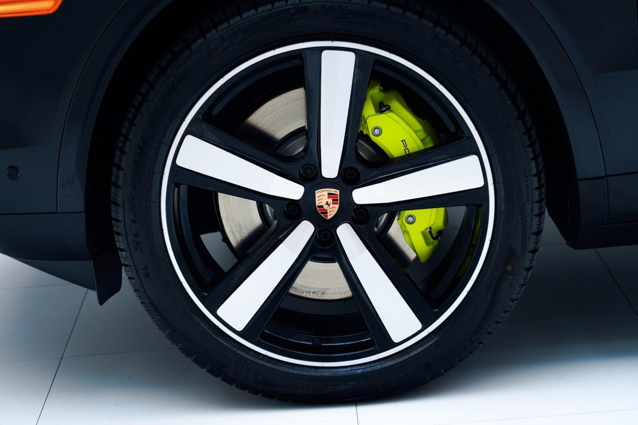 2026 Porsche Cayenne E-Hybrid Coupe Pompano Beach FL