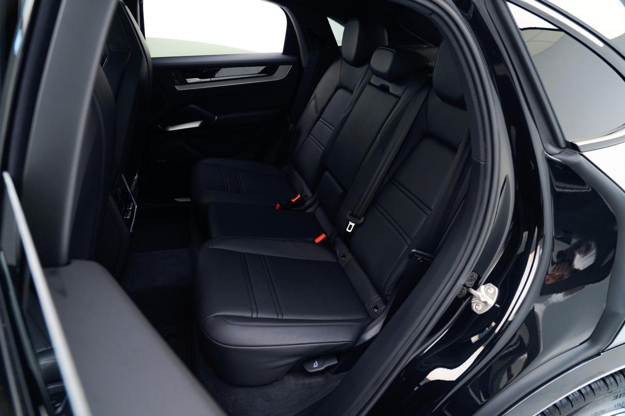 2026 Porsche Cayenne E-Hybrid Coupe Pompano Beach FL