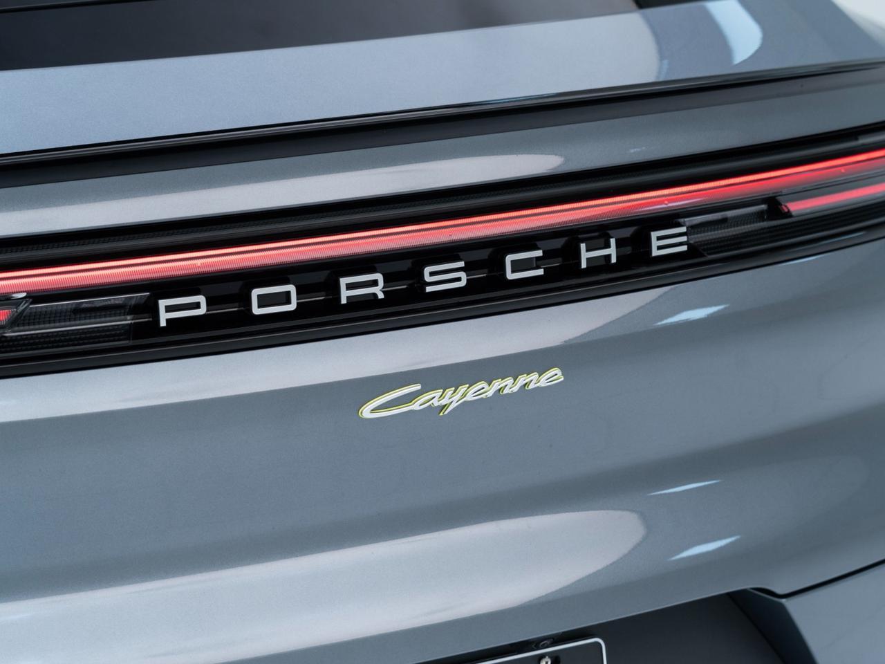 2026 Porsche Cayenne E-Hybrid Coupe Pompano Beach FL