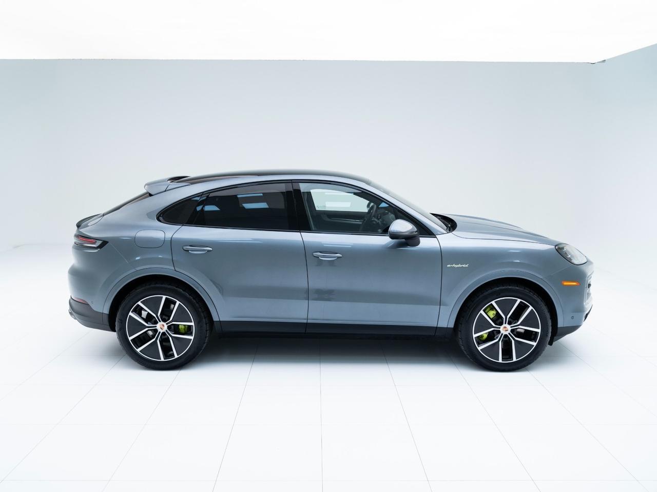 2026 Porsche Cayenne E-Hybrid Coupe Pompano Beach FL