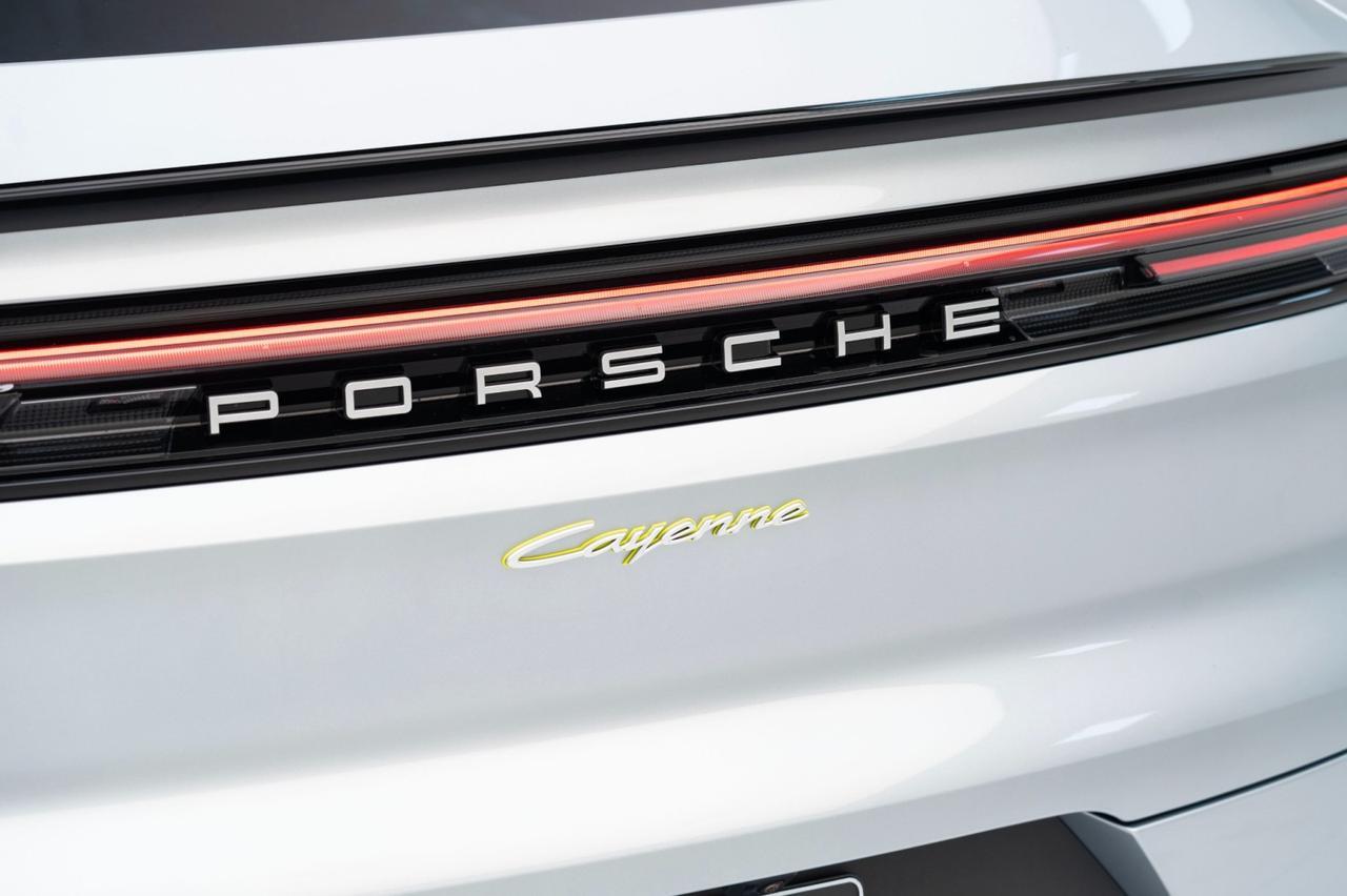 2026 Porsche Cayenne E-Hybrid Coupe Pompano Beach FL
