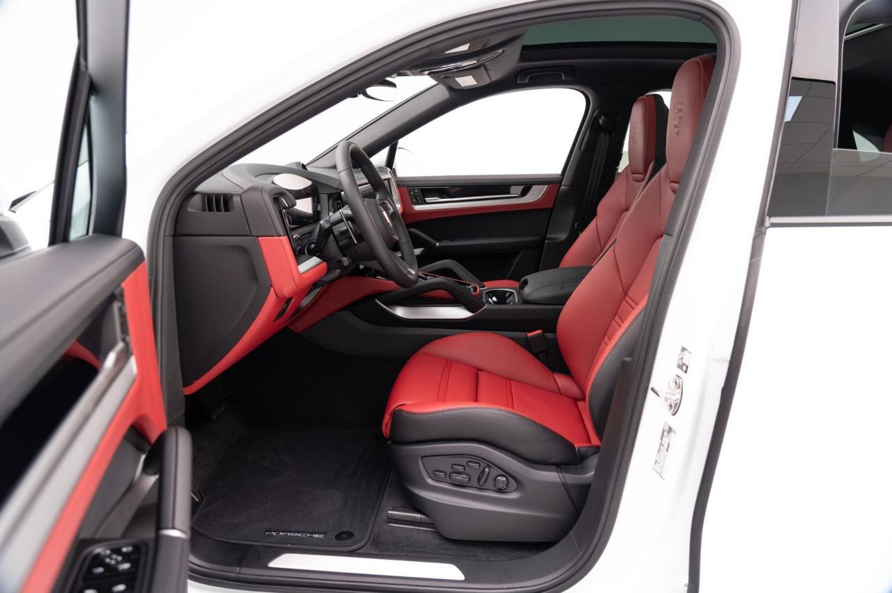 2026 Porsche Cayenne E-Hybrid Coupe Pompano Beach FL