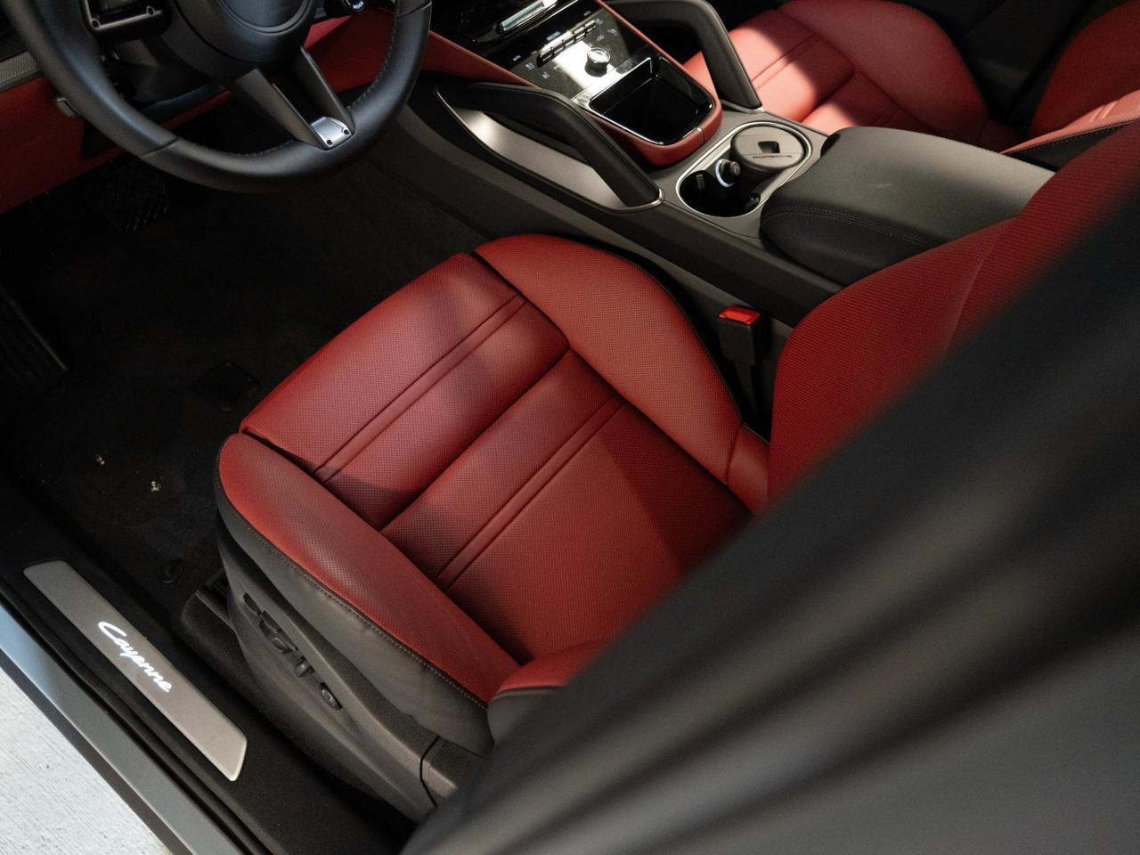 2026 Porsche Cayenne E-Hybrid Coupe Pompano Beach FL