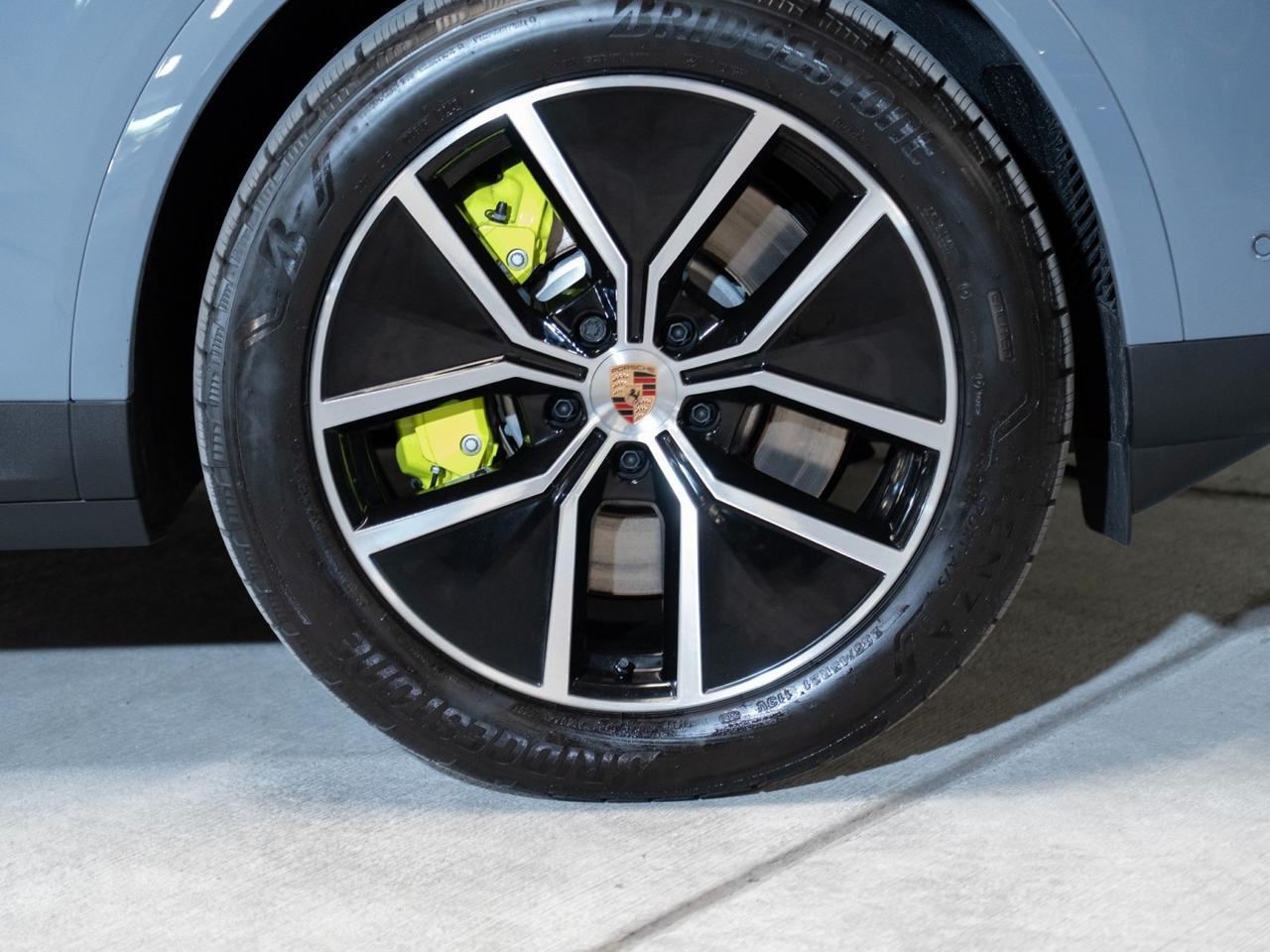 2026 Porsche Cayenne E-Hybrid Coupe Pompano Beach FL